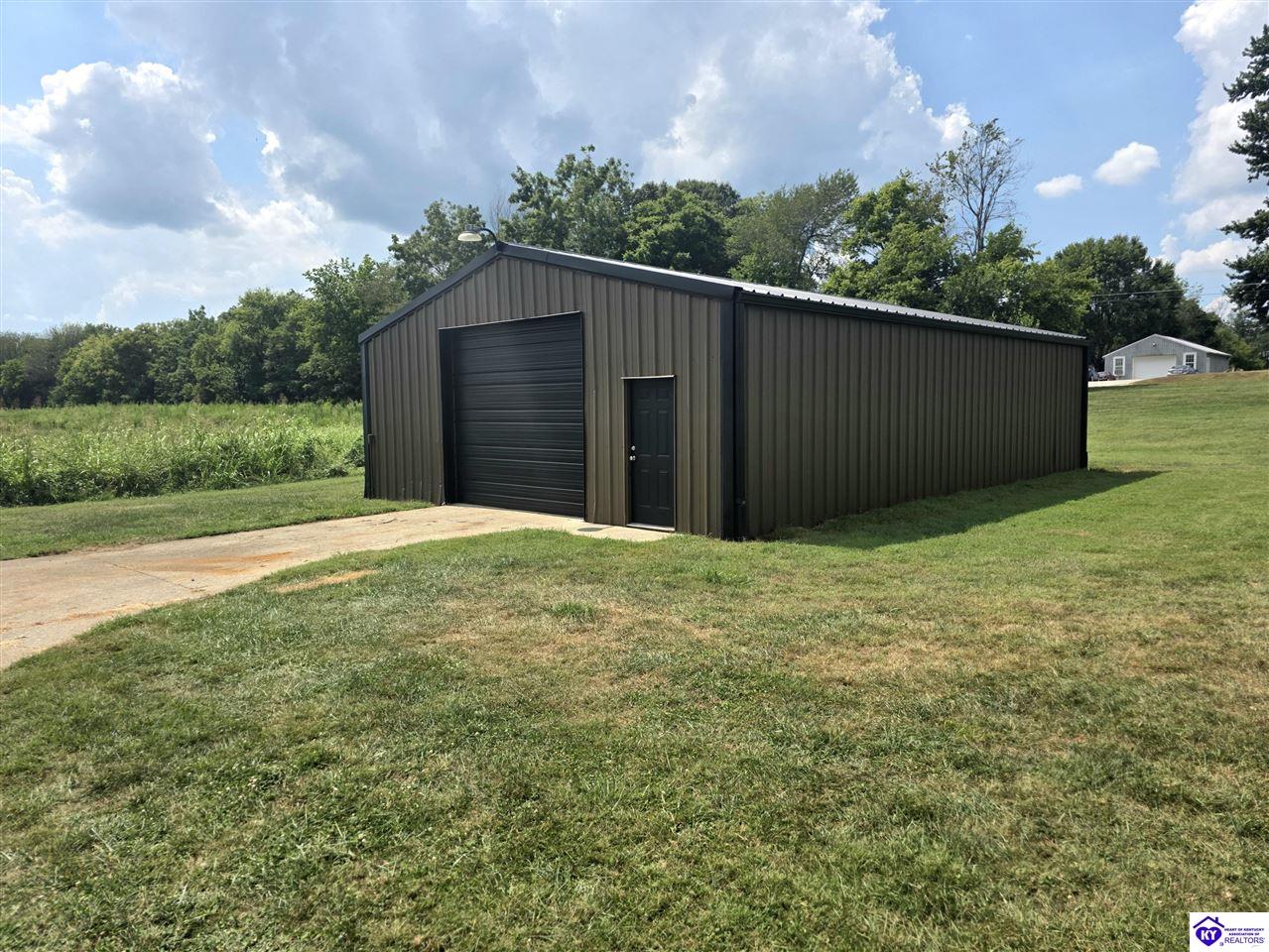 Listing Picture 315 Bethlehem Academy Road Cecilia, KY 42724 MLS HK25003489