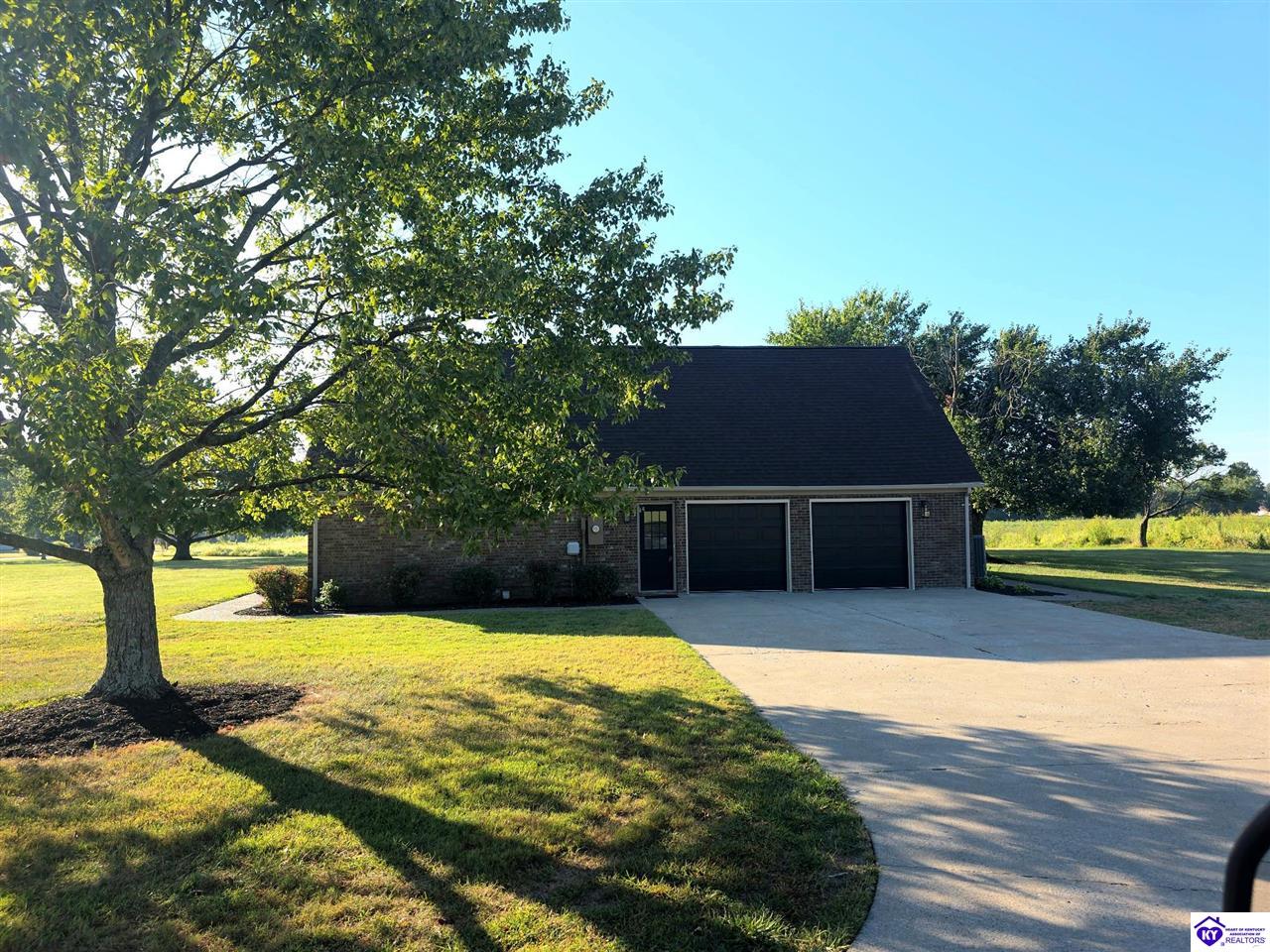 Listing Picture 315 Bethlehem Academy Road Cecilia, KY 42724 MLS HK25003489