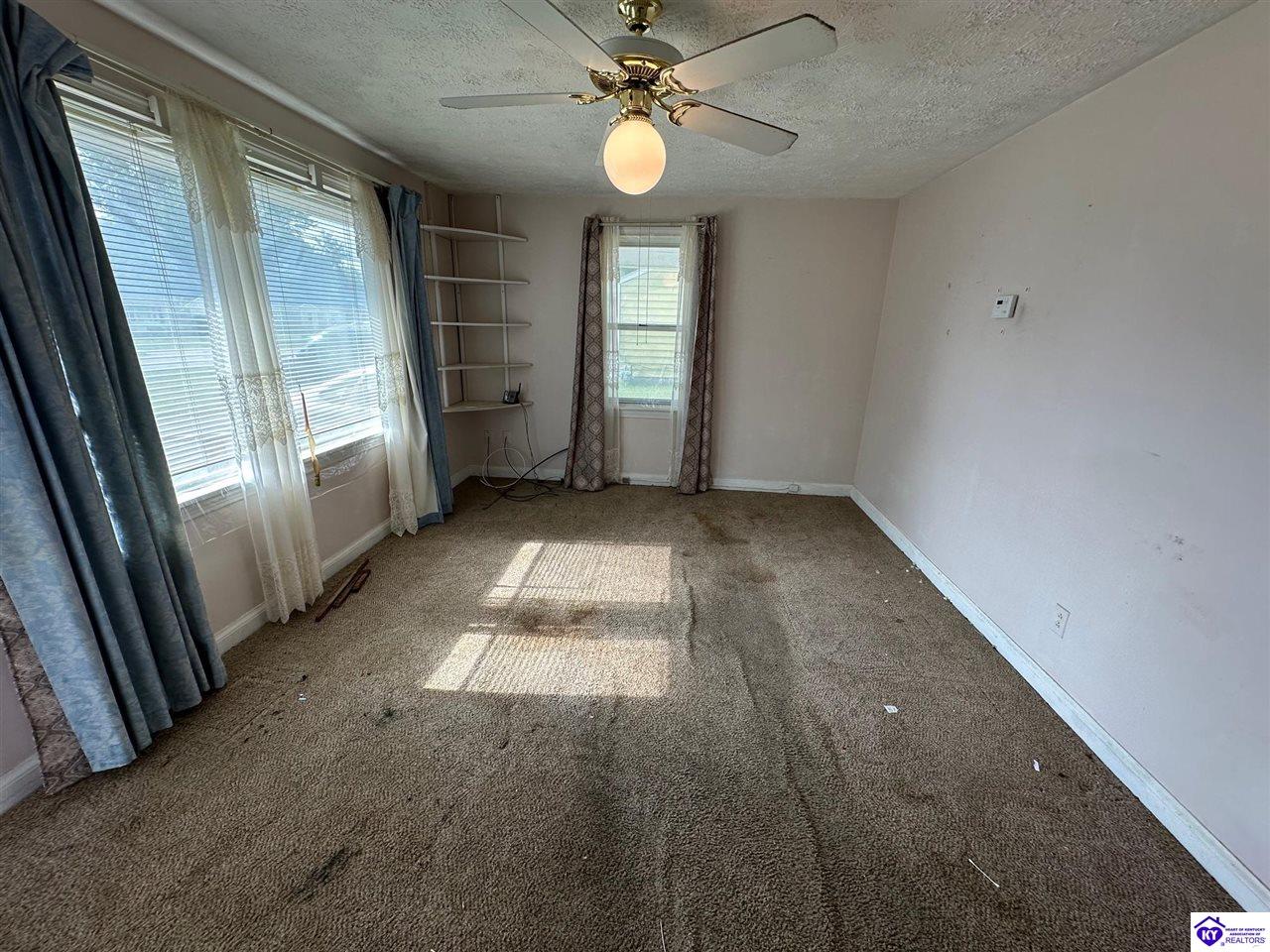 Listing Picture 13200 Ashlawn Drive Louisville, KY 40272 MLS HK25003534