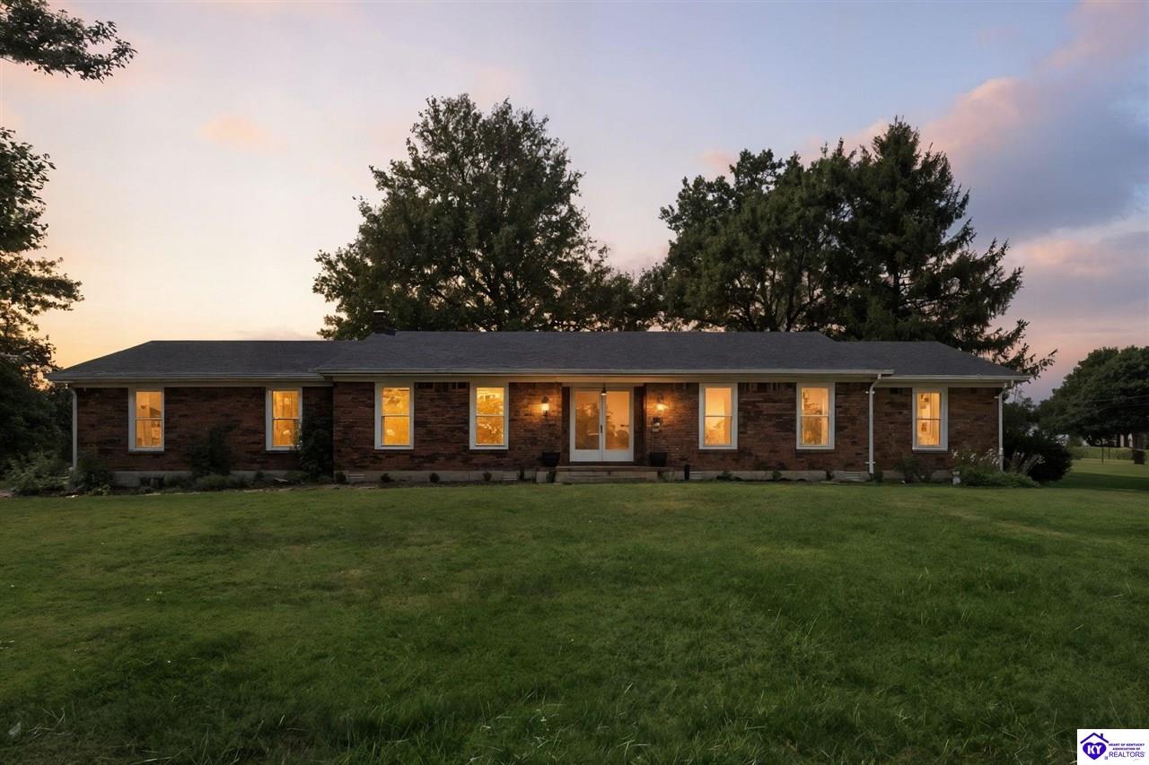 161 Lombardy DriveCecilia, KY 42701