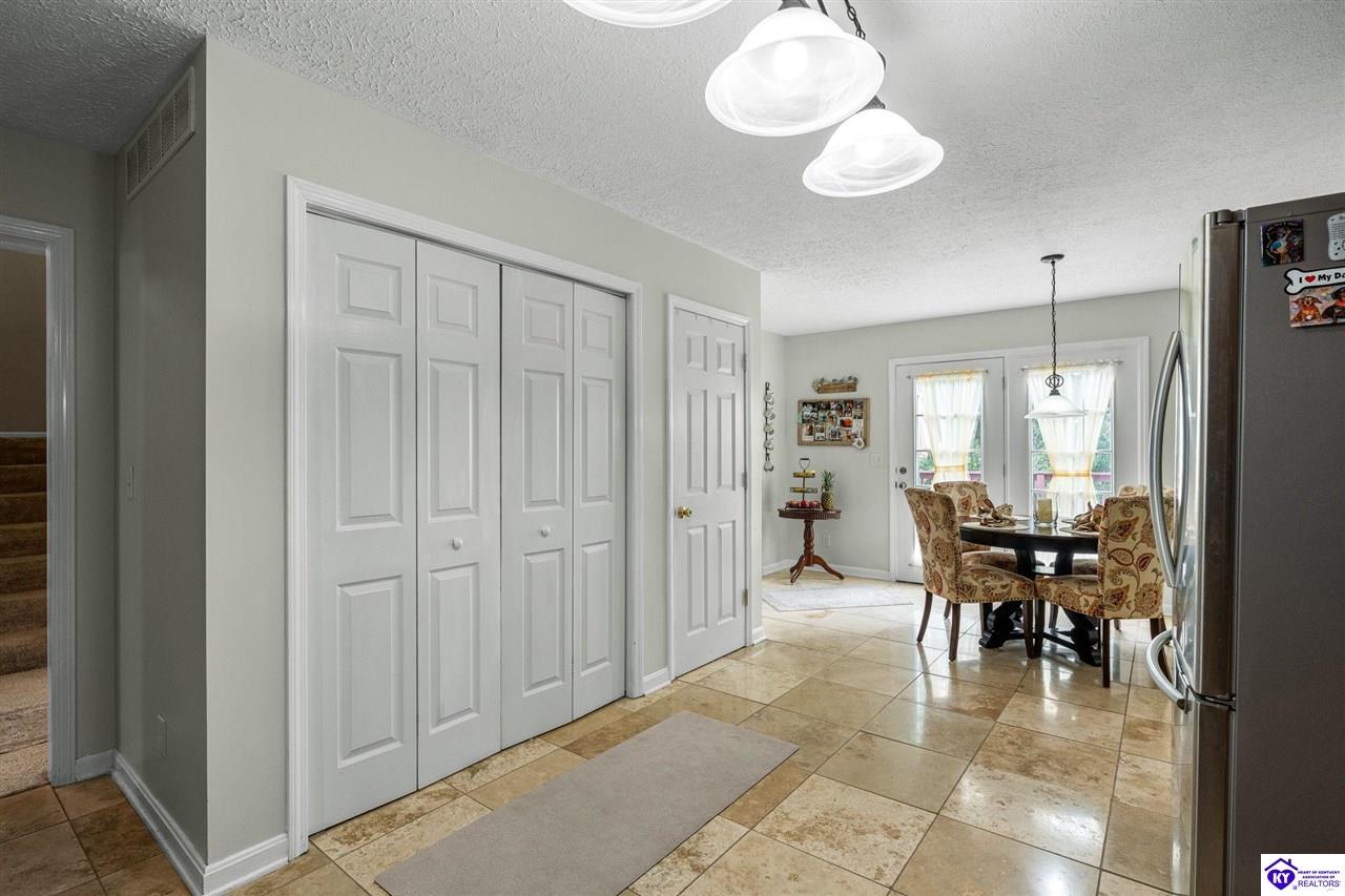 Listing Picture 41 Black Ravens Court Elizabethtown, KY 42701 MLS HK25003642