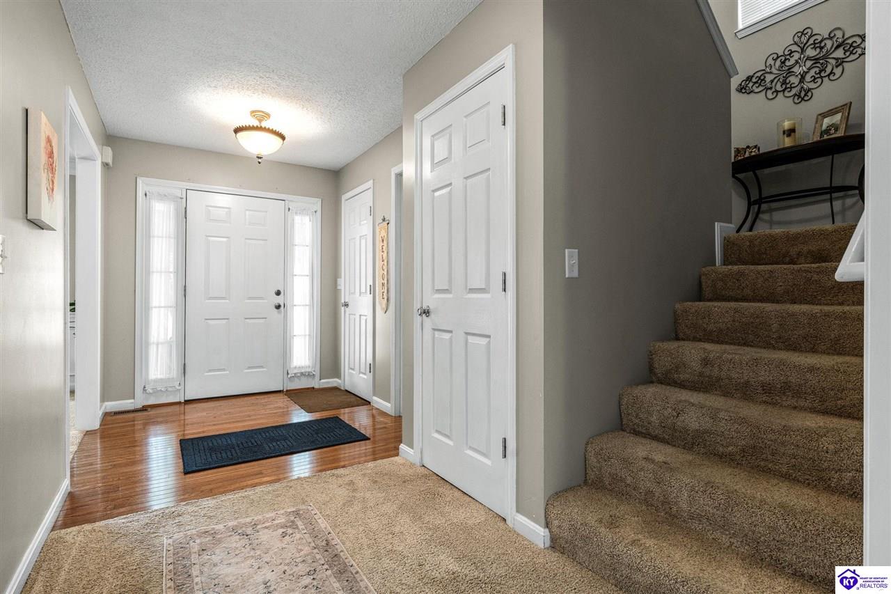 Listing Picture 41 Black Ravens Court Elizabethtown, KY 42701 MLS HK25003642