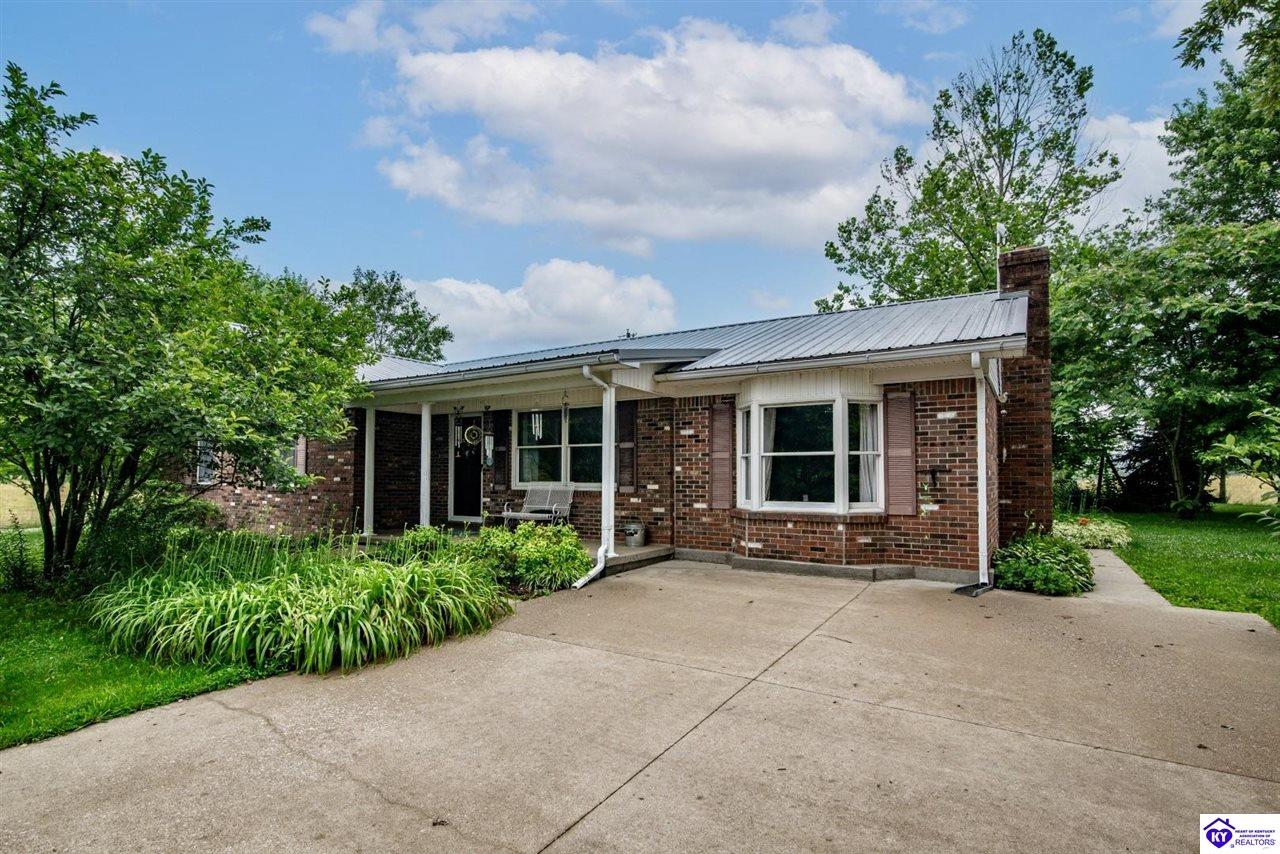 307 Howevalley RoadCecilia, KY 42724