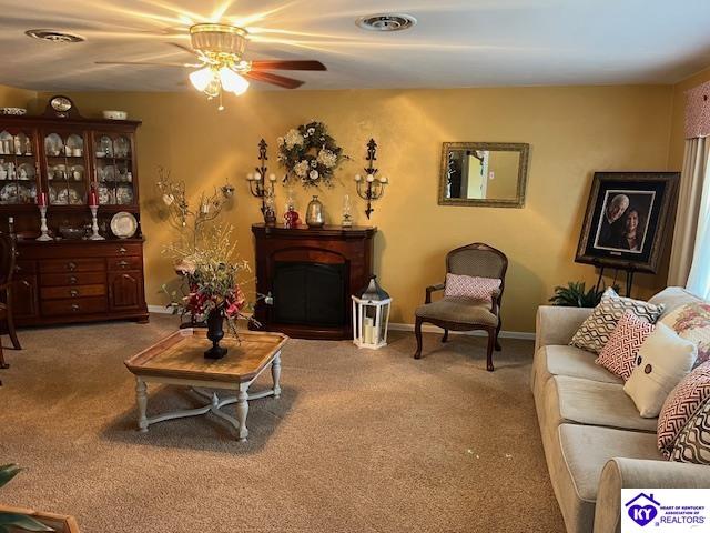 Listing Picture 105 Underwood Avenue Hodgenville, KY 42748 MLS HK25003679