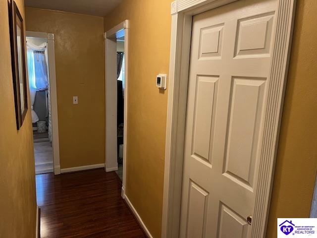 Listing Picture 105 Underwood Avenue Hodgenville, KY 42748 MLS HK25003679