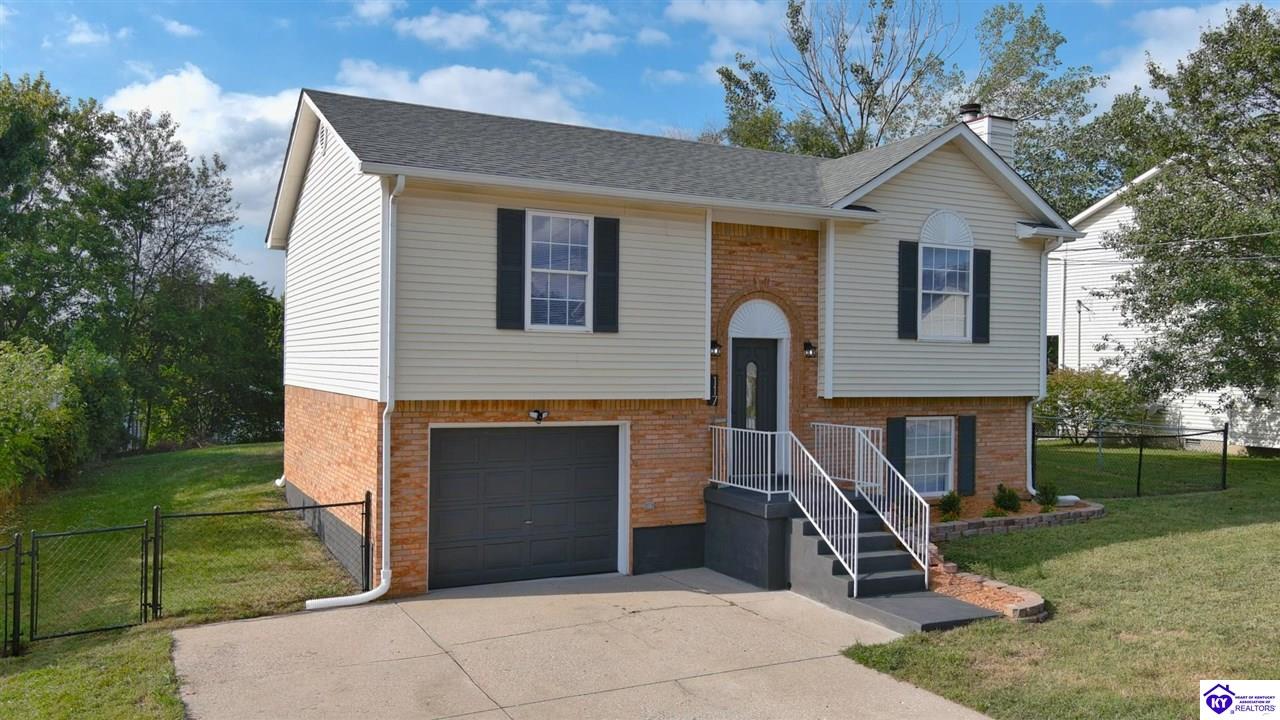 117 Monroe StreetRadcliff, KY 40160