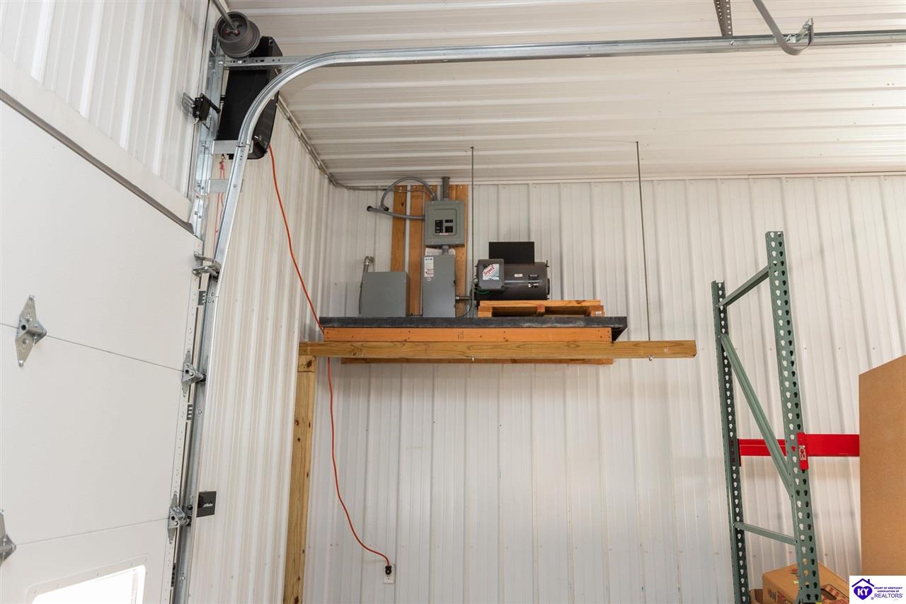 Listing Picture 4437 S Dixie Highway Glendale, KY 42740 MLS HK25003733