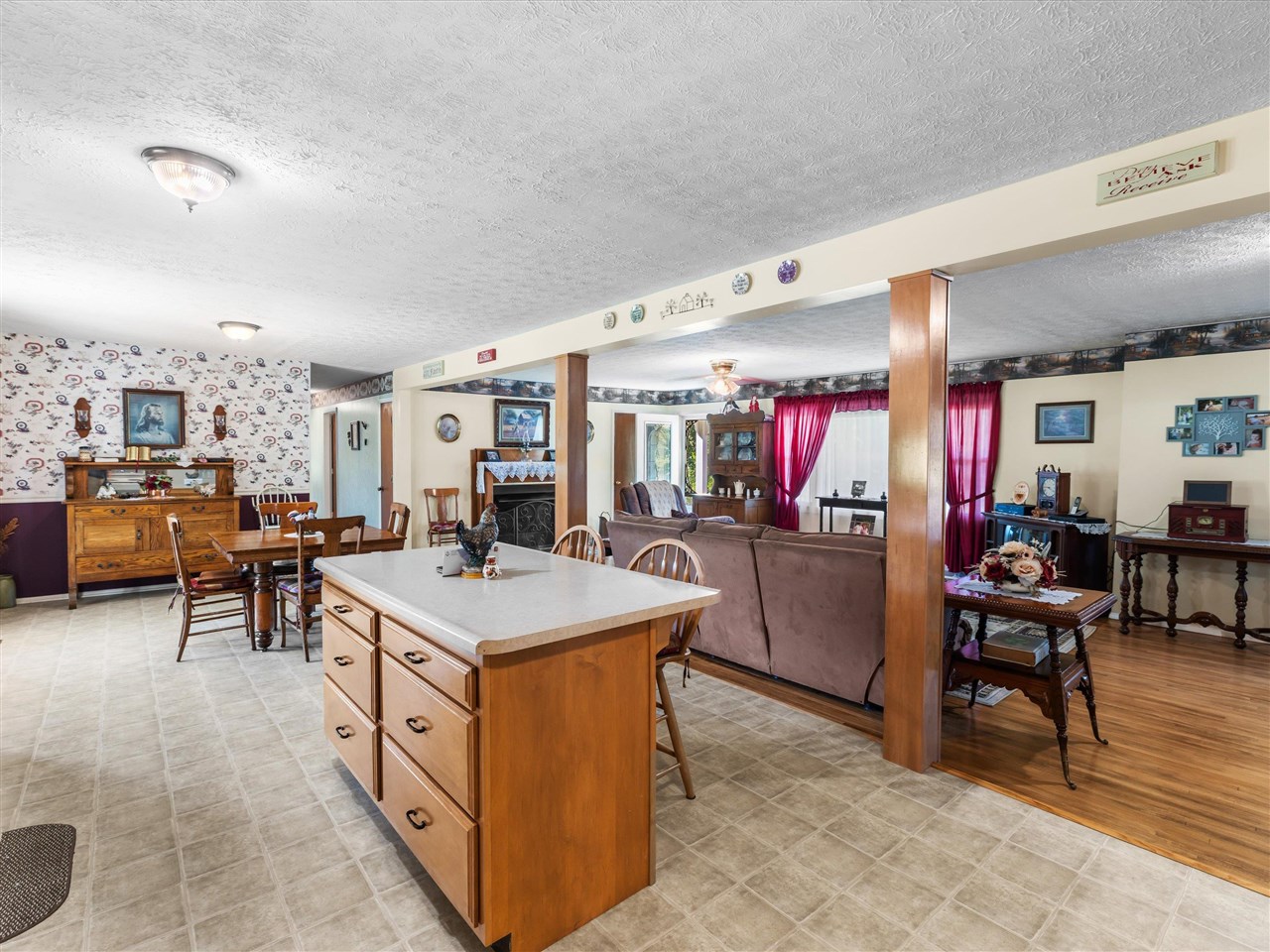 1644 Little Clifty Road