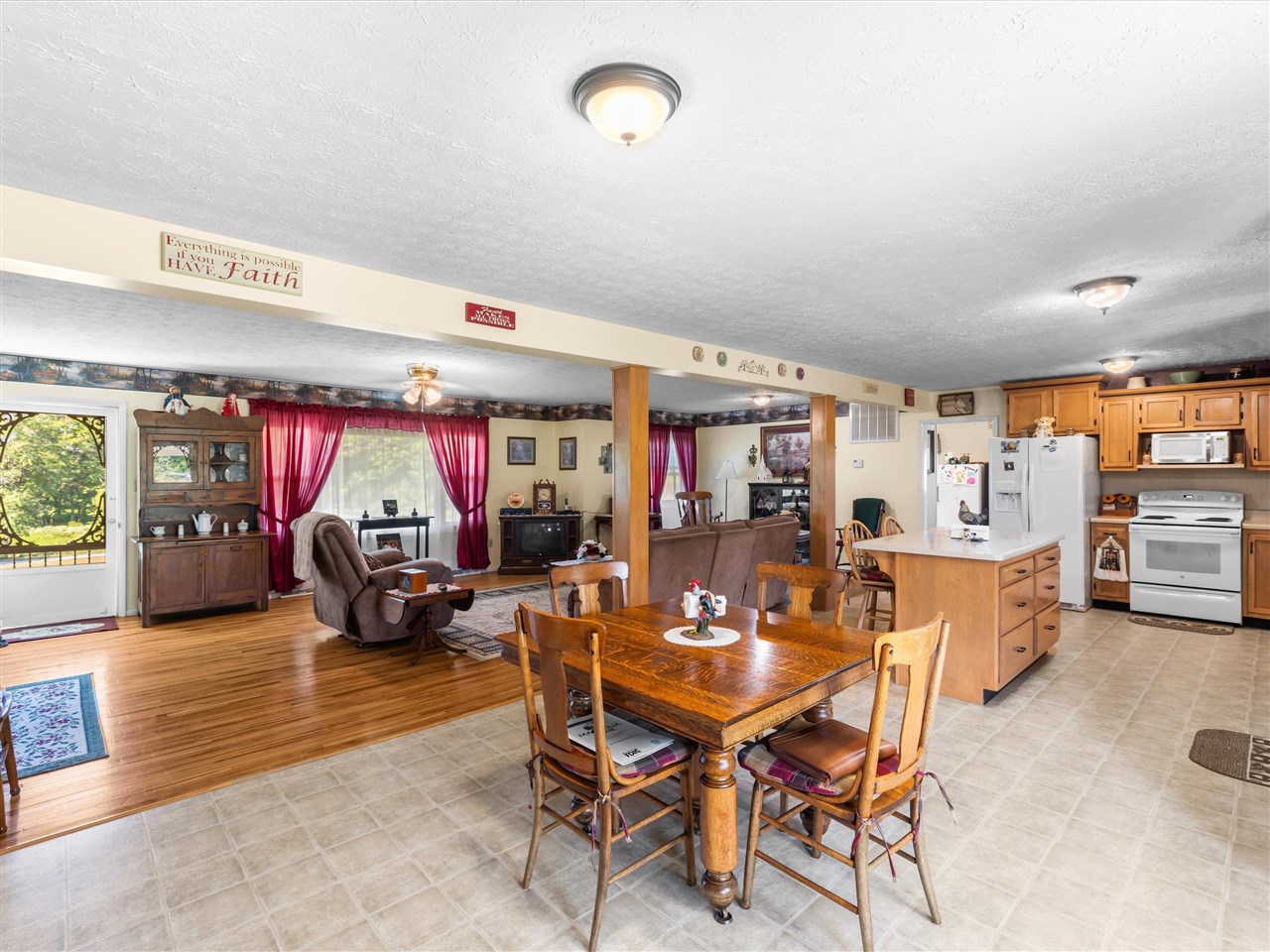 1644 Little Clifty Road