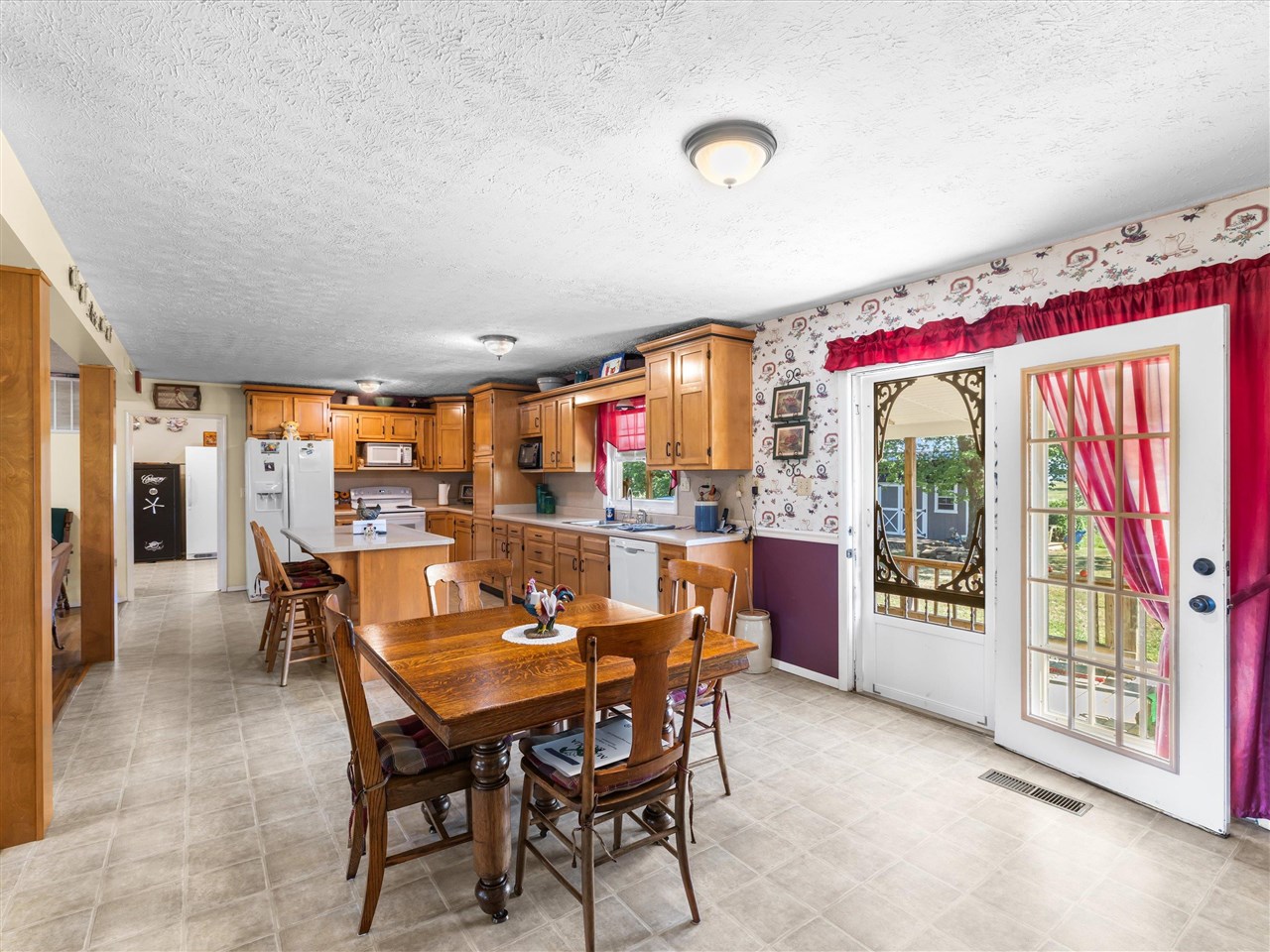 1644 Little Clifty Road