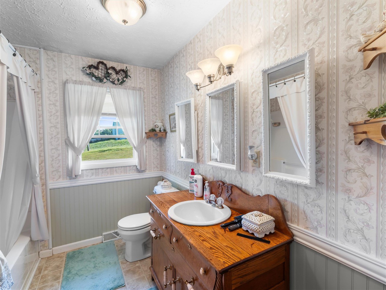 1644 Little Clifty Road