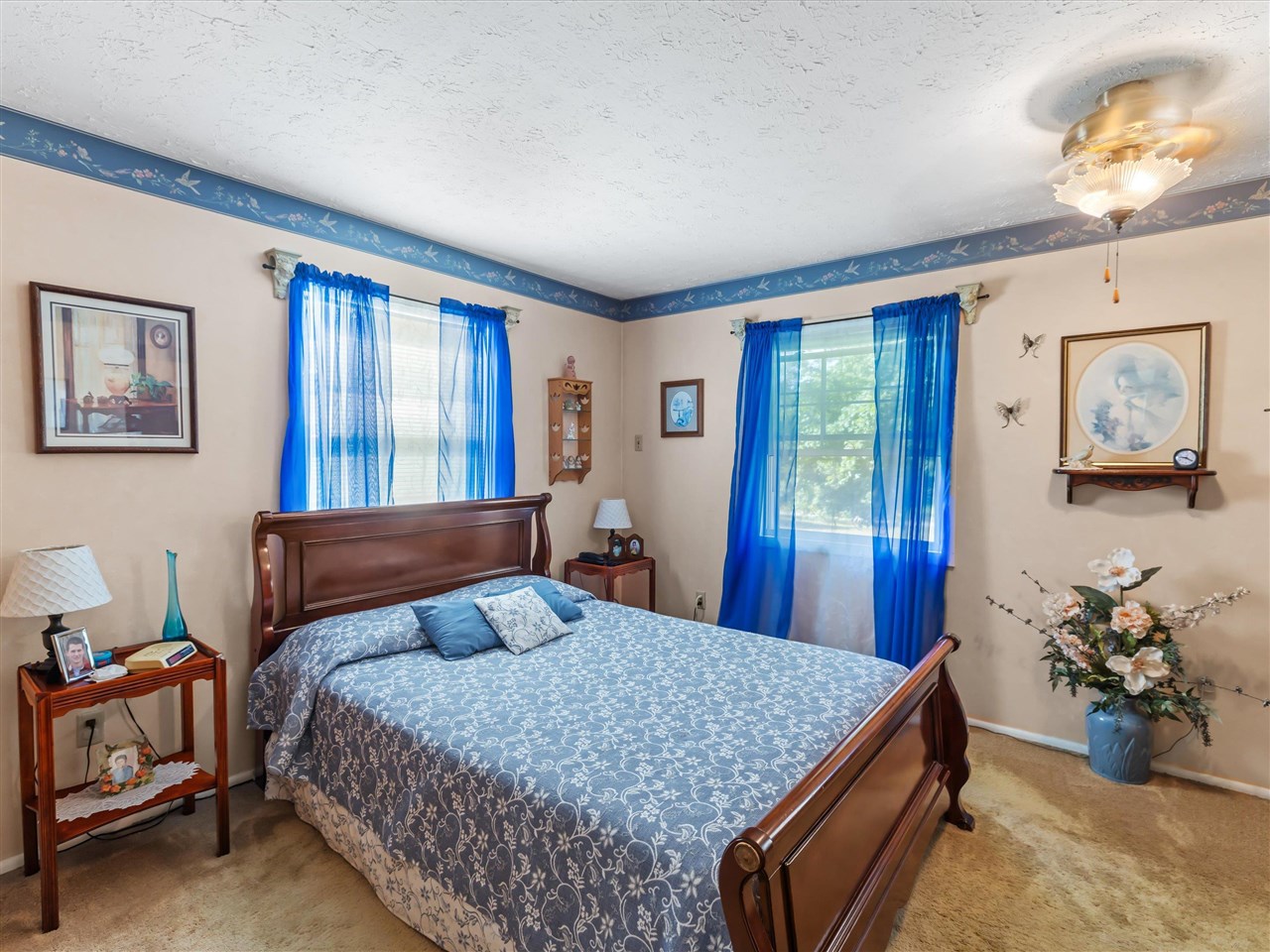 1644 Little Clifty Road