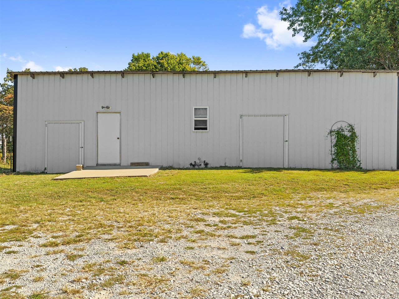 1644 Little Clifty Road