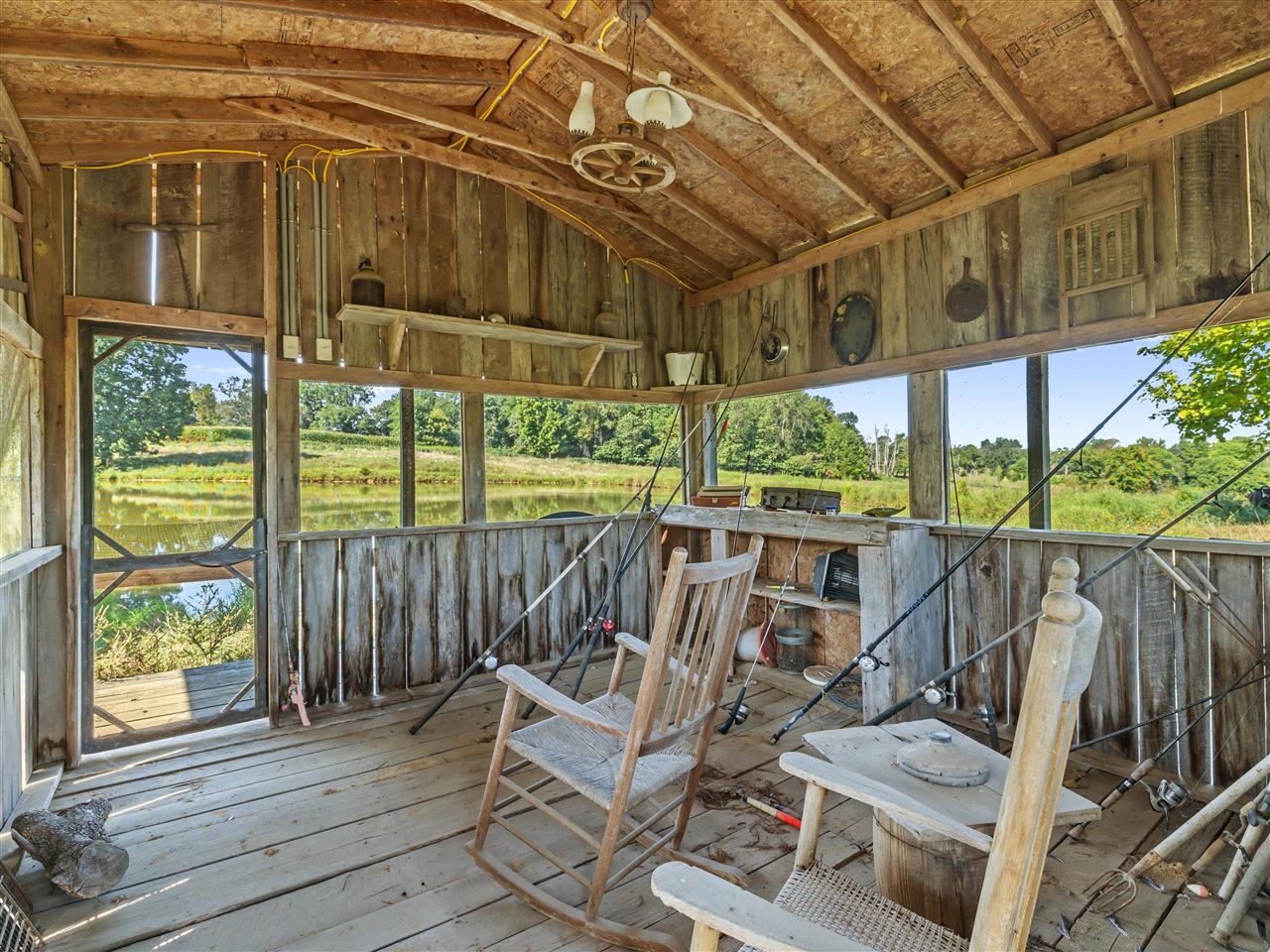 1644 Little Clifty Road