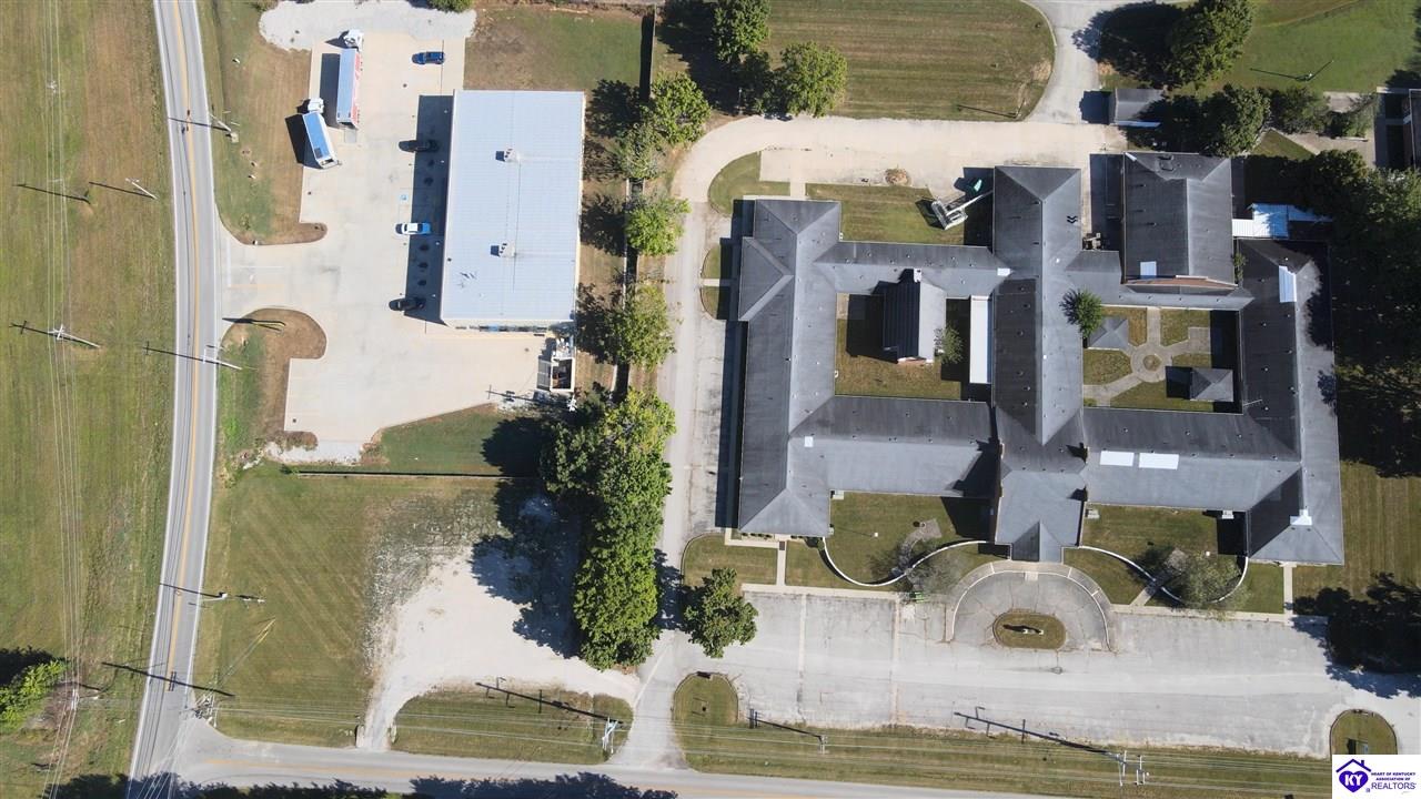 80 Phillips Lane Hodgenville, KY 42748 #4