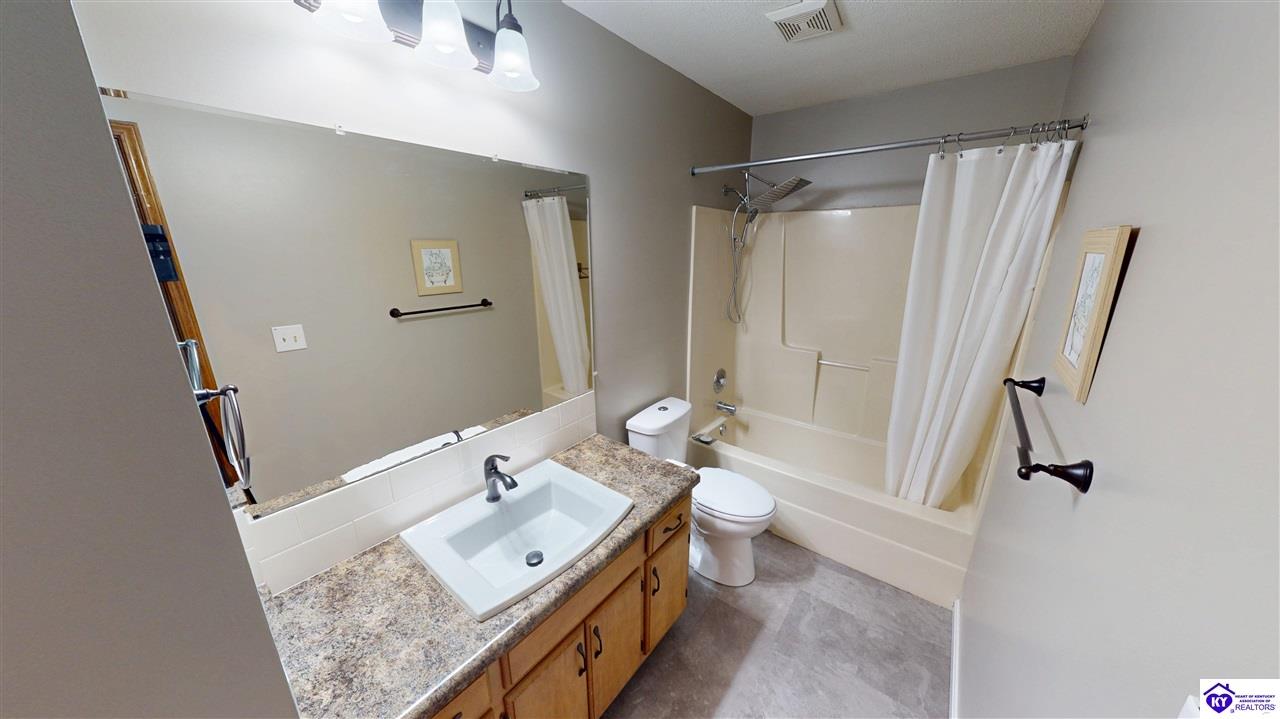 Listing Picture 226 Darrell Drive Elizabethtown, KY 42701 MLS HK25003790