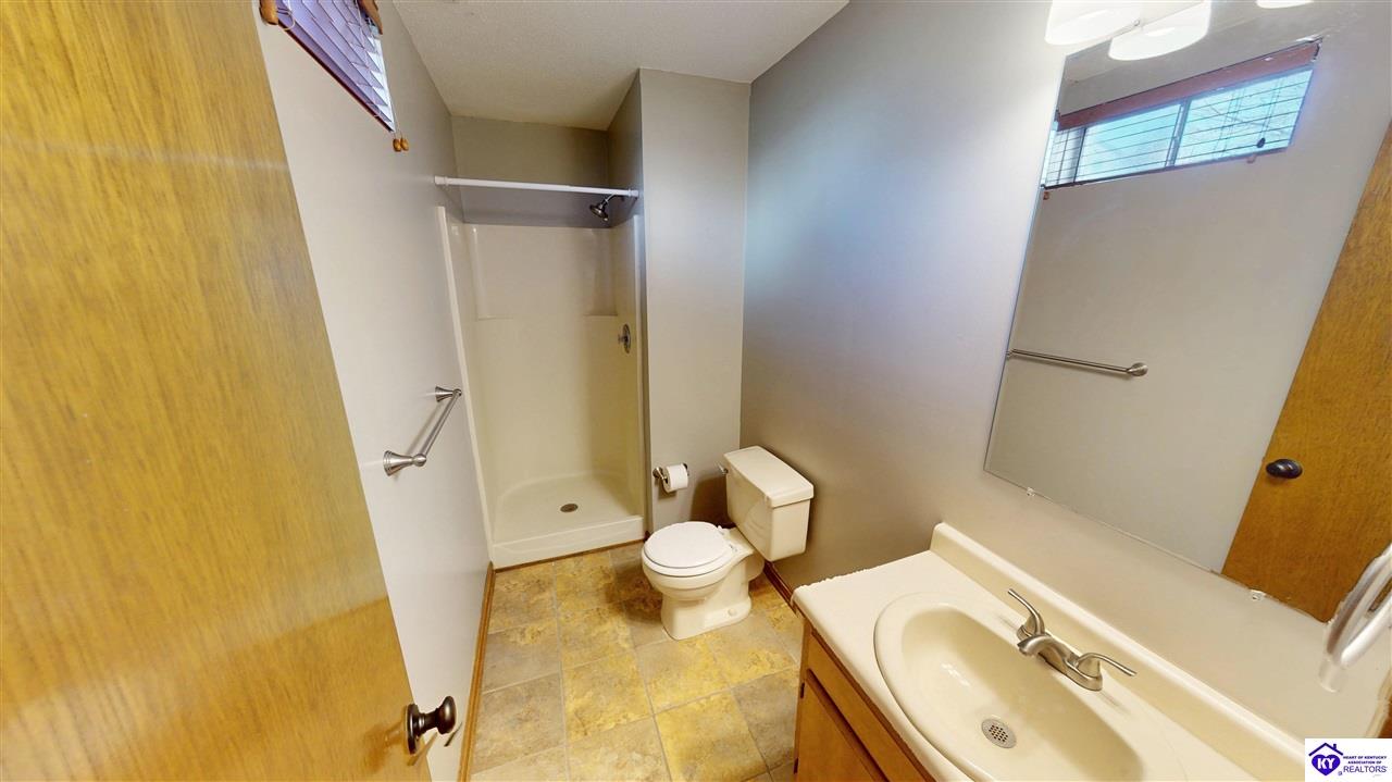 Listing Picture 226 Darrell Drive Elizabethtown, KY 42701 MLS HK25003790