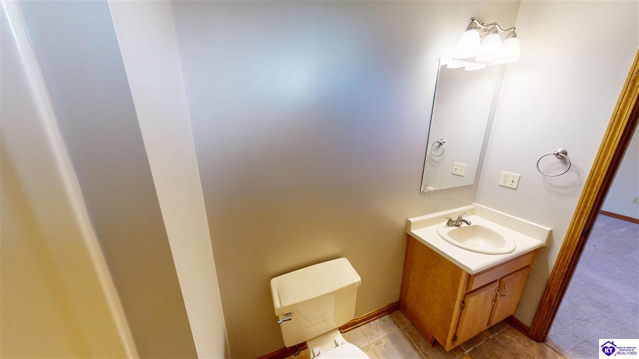 Listing Picture 226 Darrell Drive Elizabethtown, KY 42701 MLS HK25003790