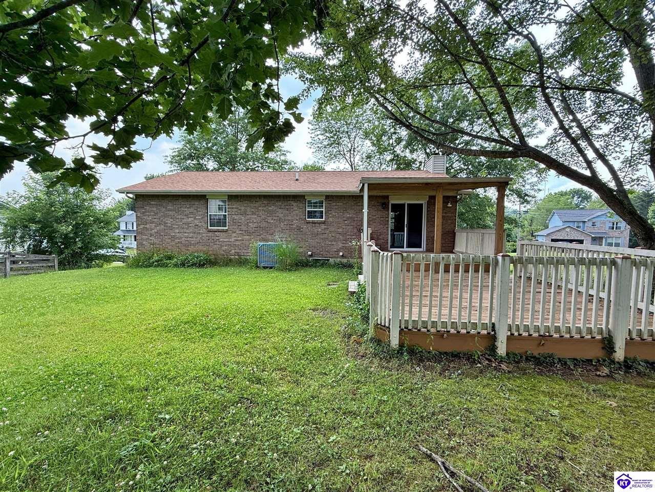 Listing Picture 226 Darrell Drive Elizabethtown, KY 42701 MLS HK25003790