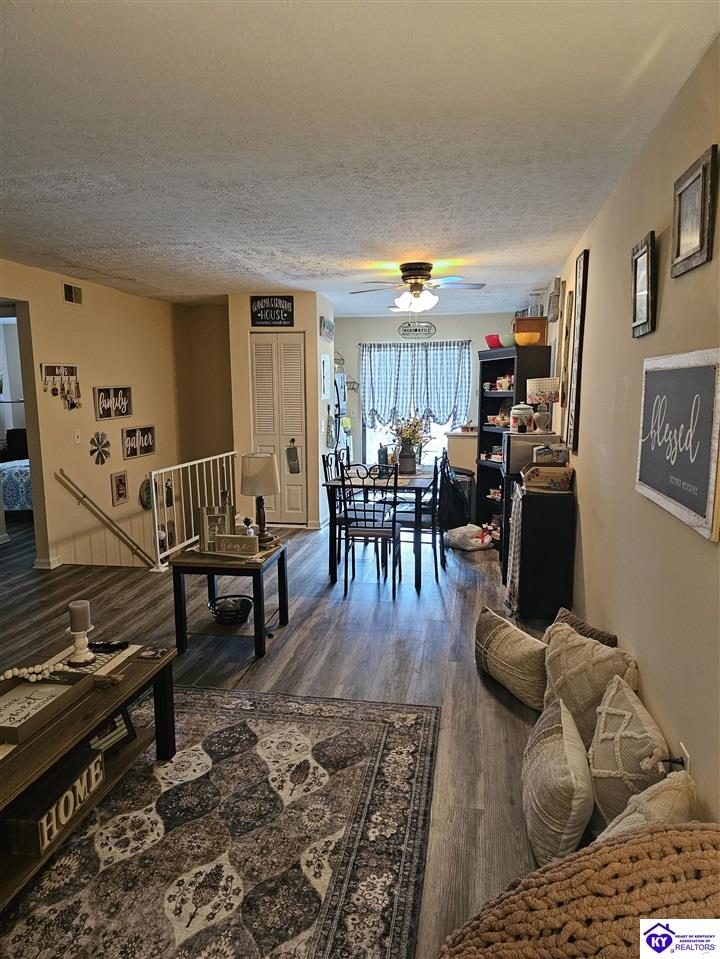 Listing Picture 2841 Frontier Court Radcliff, KY 40160 MLS HK25003811