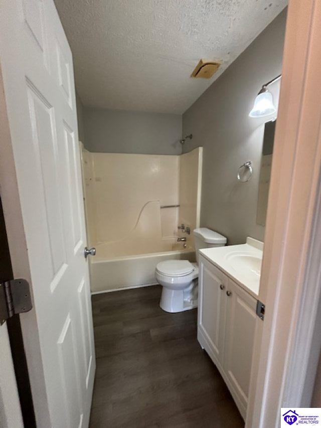 Listing Picture 2841 Frontier Court Radcliff, KY 40160 MLS HK25003811