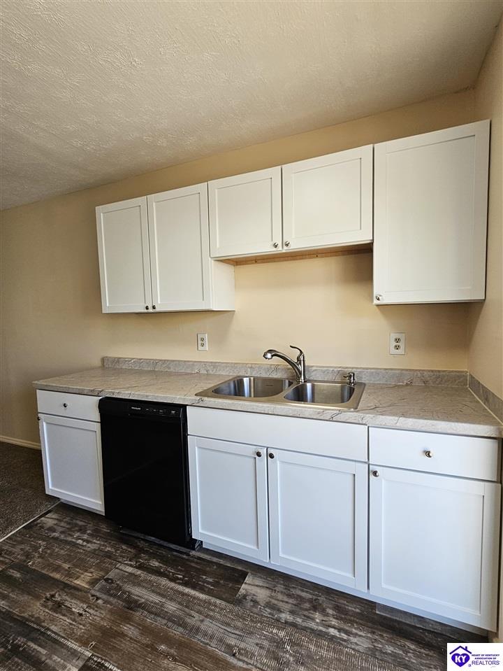 Listing Picture 2841 Frontier Court Radcliff, KY 40160 MLS HK25003811