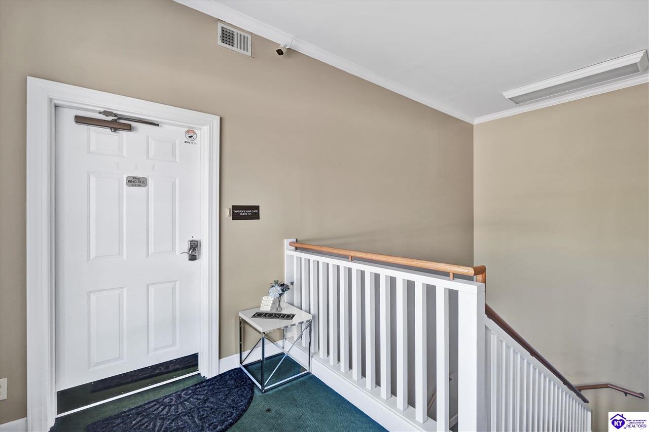 406 Blankenbaker Parkway Louisville, KY 40243 #2