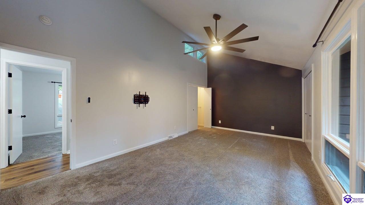 Listing Picture 120 Woods Court Elizabethtown, KY 42701 MLS HK25003850