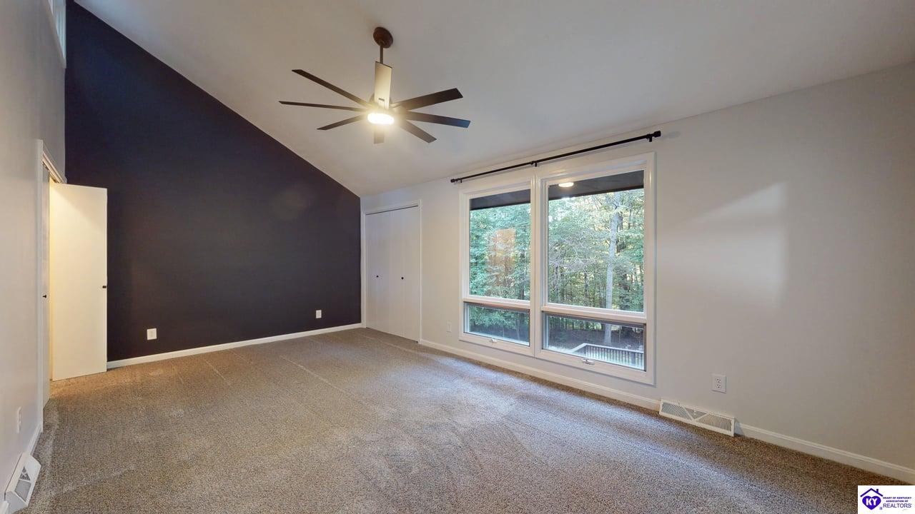 Listing Picture 120 Woods Court Elizabethtown, KY 42701 MLS HK25003850