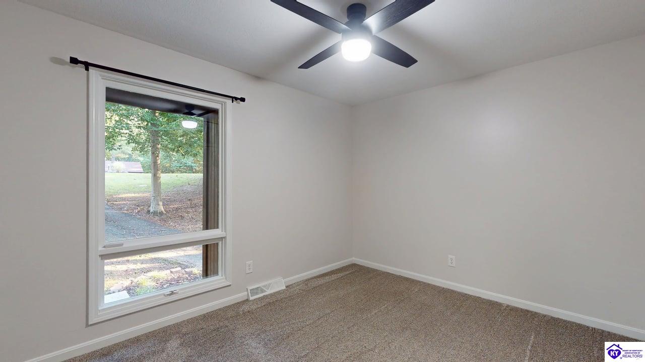 Listing Picture 120 Woods Court Elizabethtown, KY 42701 MLS HK25003850