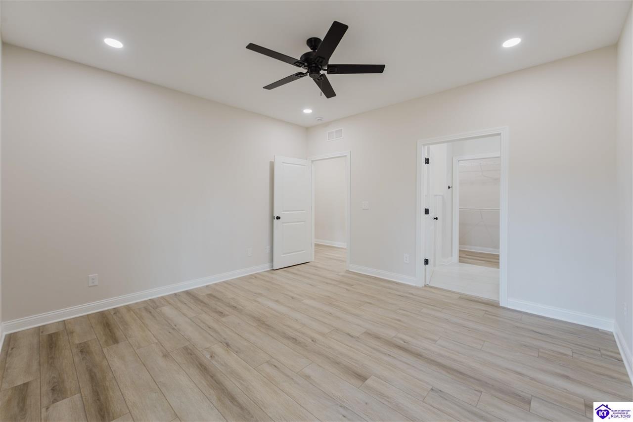 Listing Picture 1110 N Main Street Elizabethtown, KY 42701 MLS HK25003862