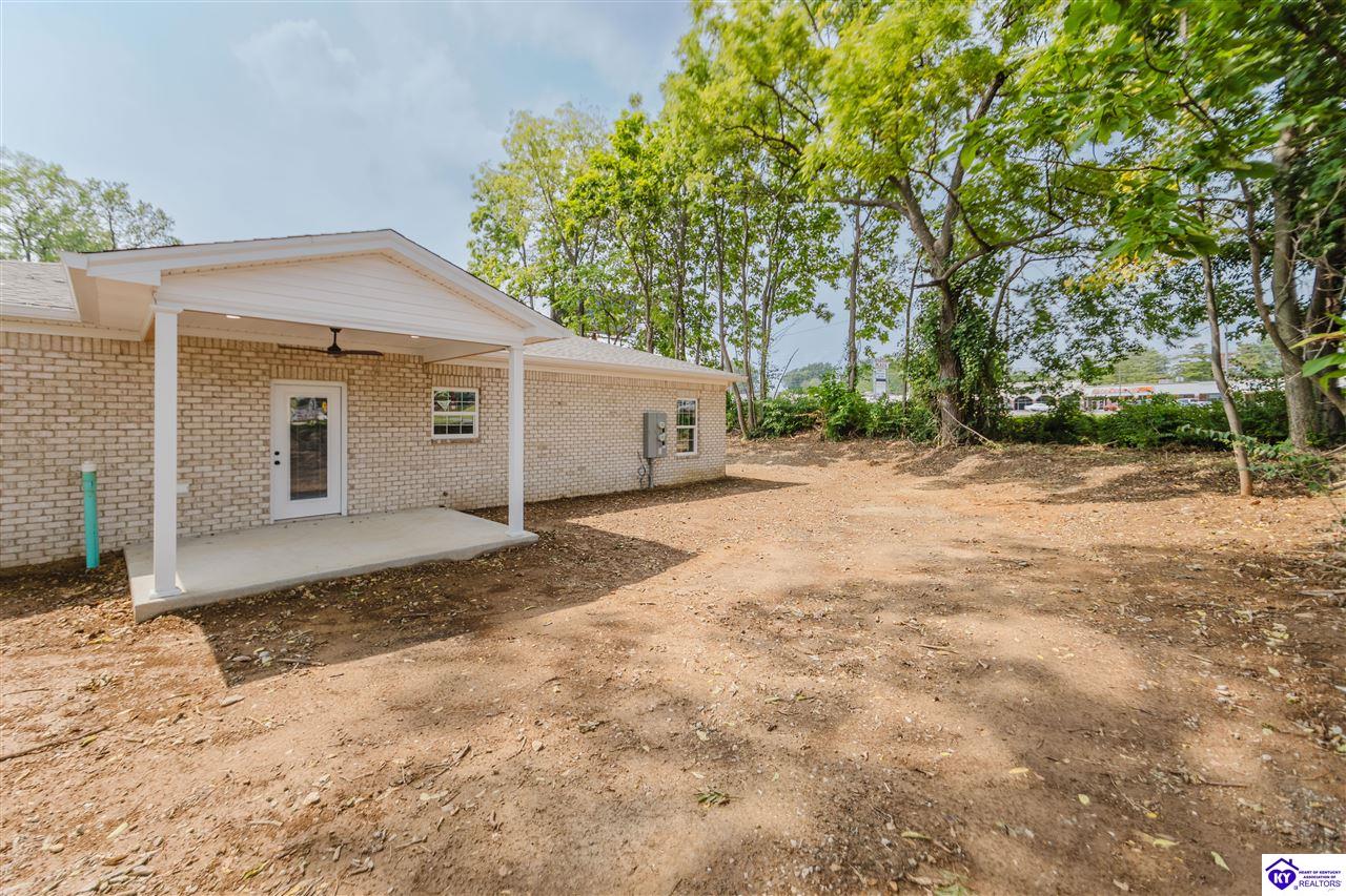 Listing Picture 1110 N Main Street Elizabethtown, KY 42701 MLS HK25003862