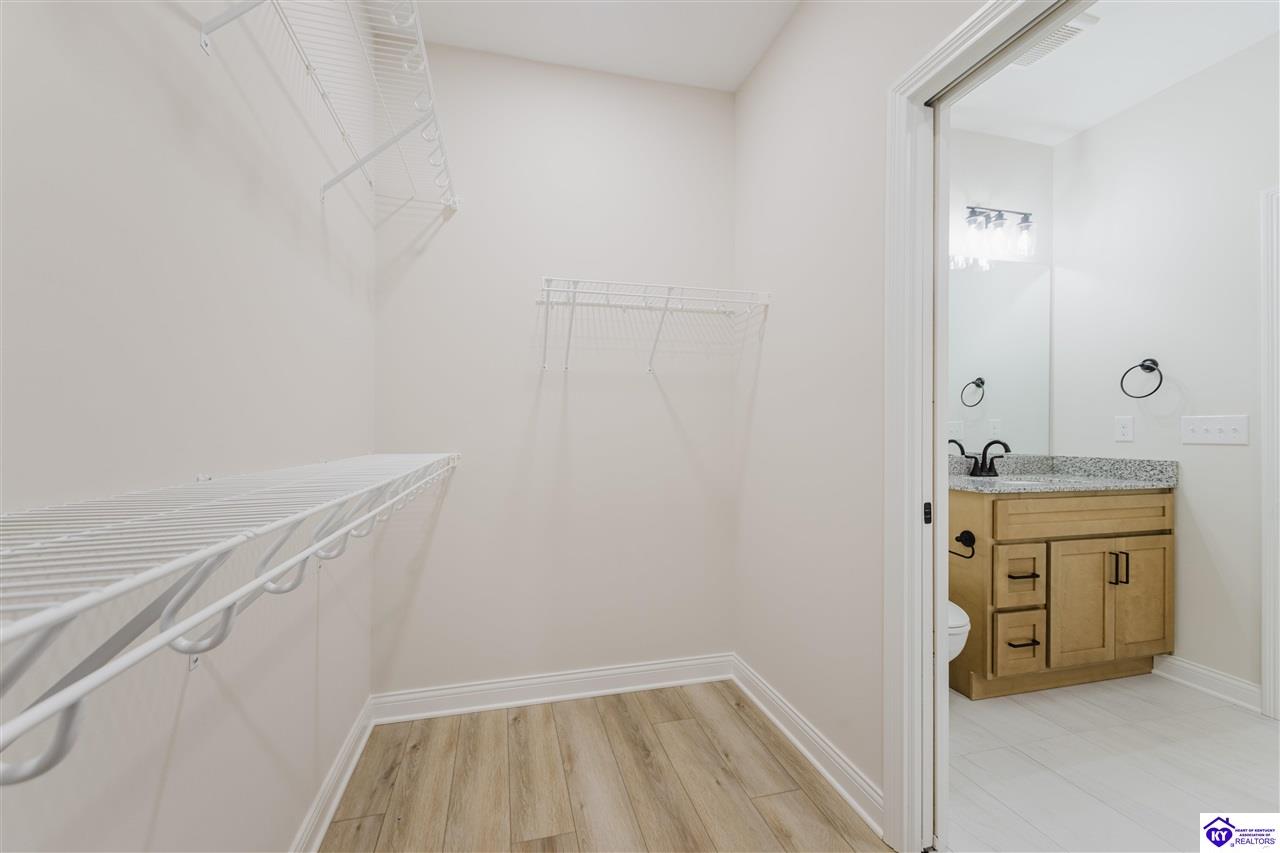 Listing Picture 1110 N Main Street Elizabethtown, KY 42701 MLS HK25003862