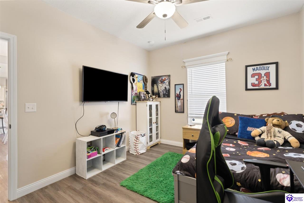 Listing Picture 548 House Lane Elizabethtown, KY 42701 MLS HK25003919