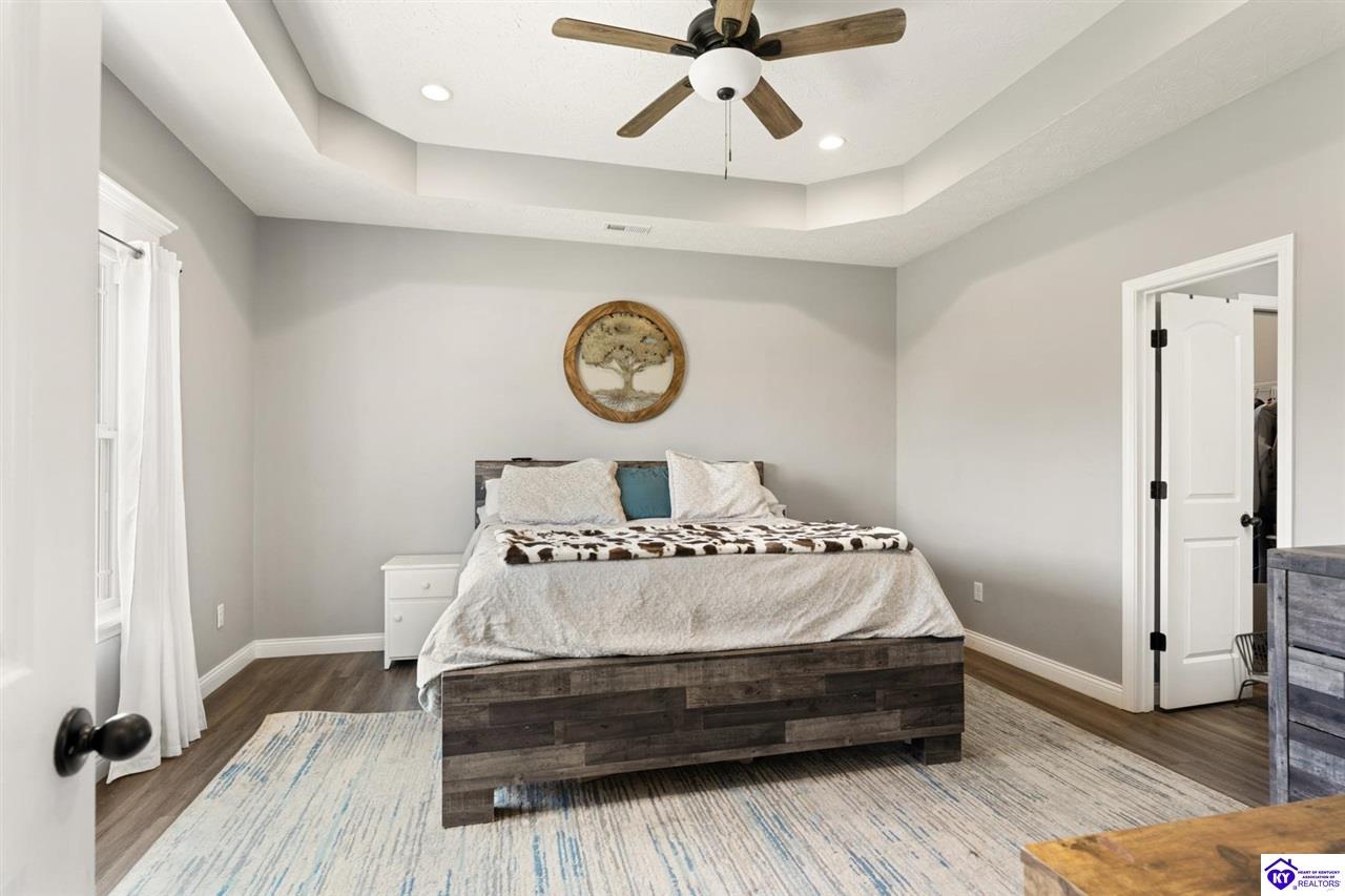 Listing Picture 548 House Lane Elizabethtown, KY 42701 MLS HK25003919