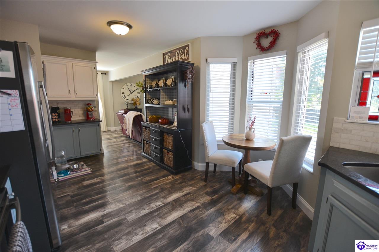 Listing Picture 507 Sunningdale Way Elizabethtown, KY 42701 MLS HK25003924