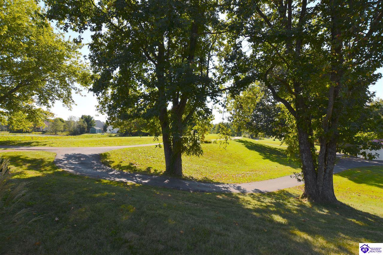Listing Picture 507 Sunningdale Way Elizabethtown, KY 42701 MLS HK25003924
