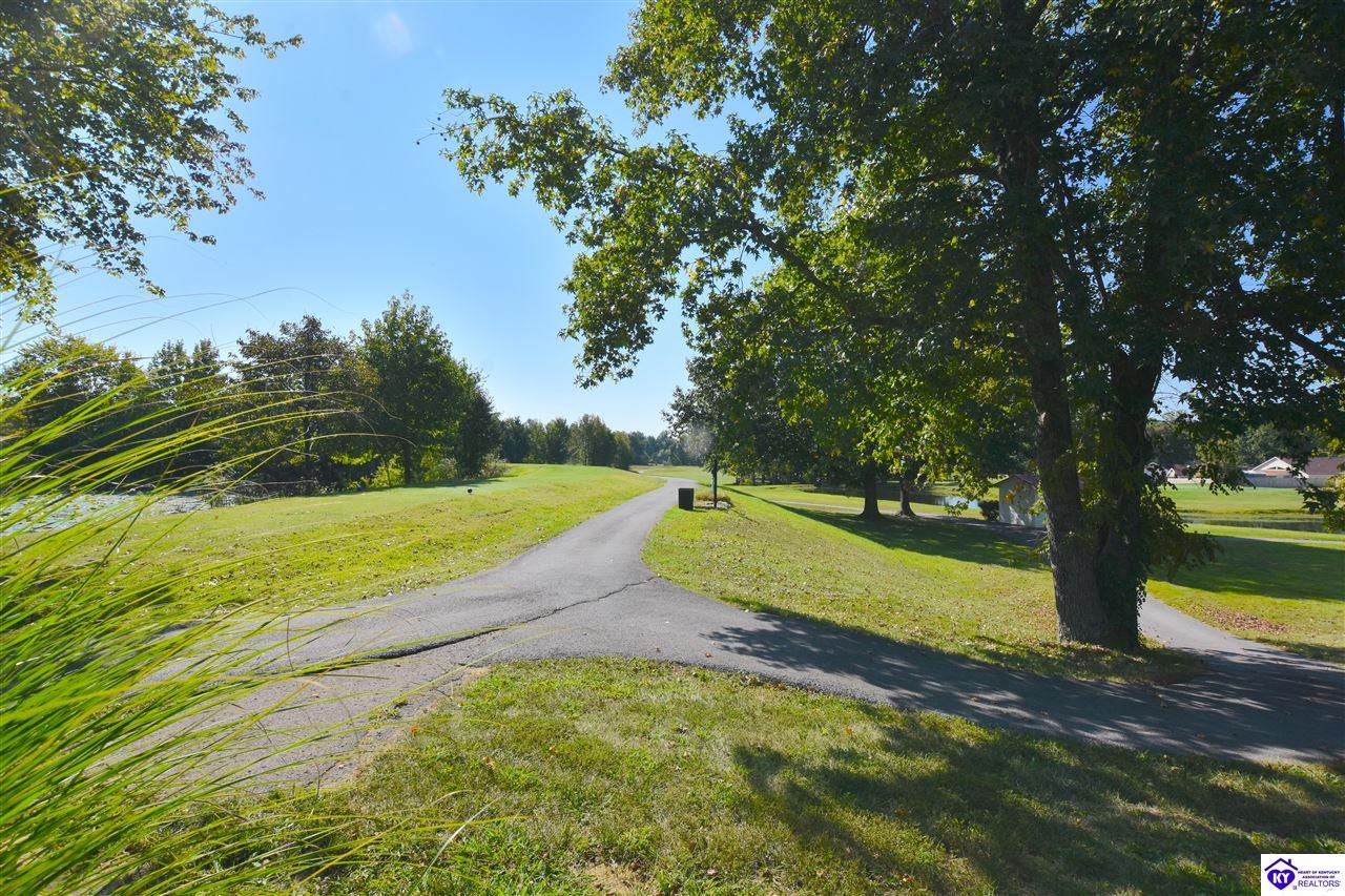 Listing Picture 507 Sunningdale Way Elizabethtown, KY 42701 MLS HK25003924