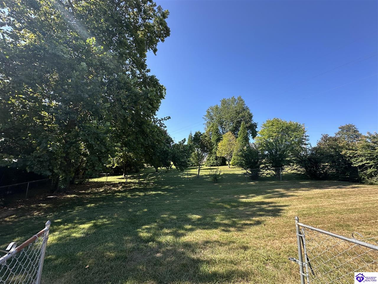 Listing Picture 1104 Amanda Jo Drive Elizabethtown, KY 42701 MLS HK25003928