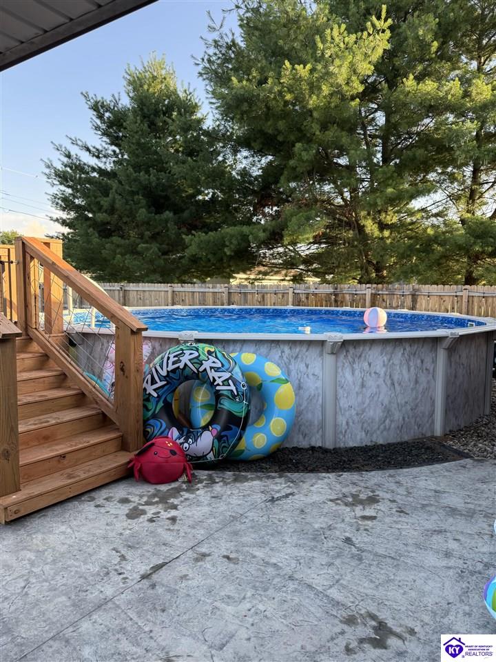 Listing Picture 200 Harman Drive Hodgenville, KY 42748 MLS HK25003949