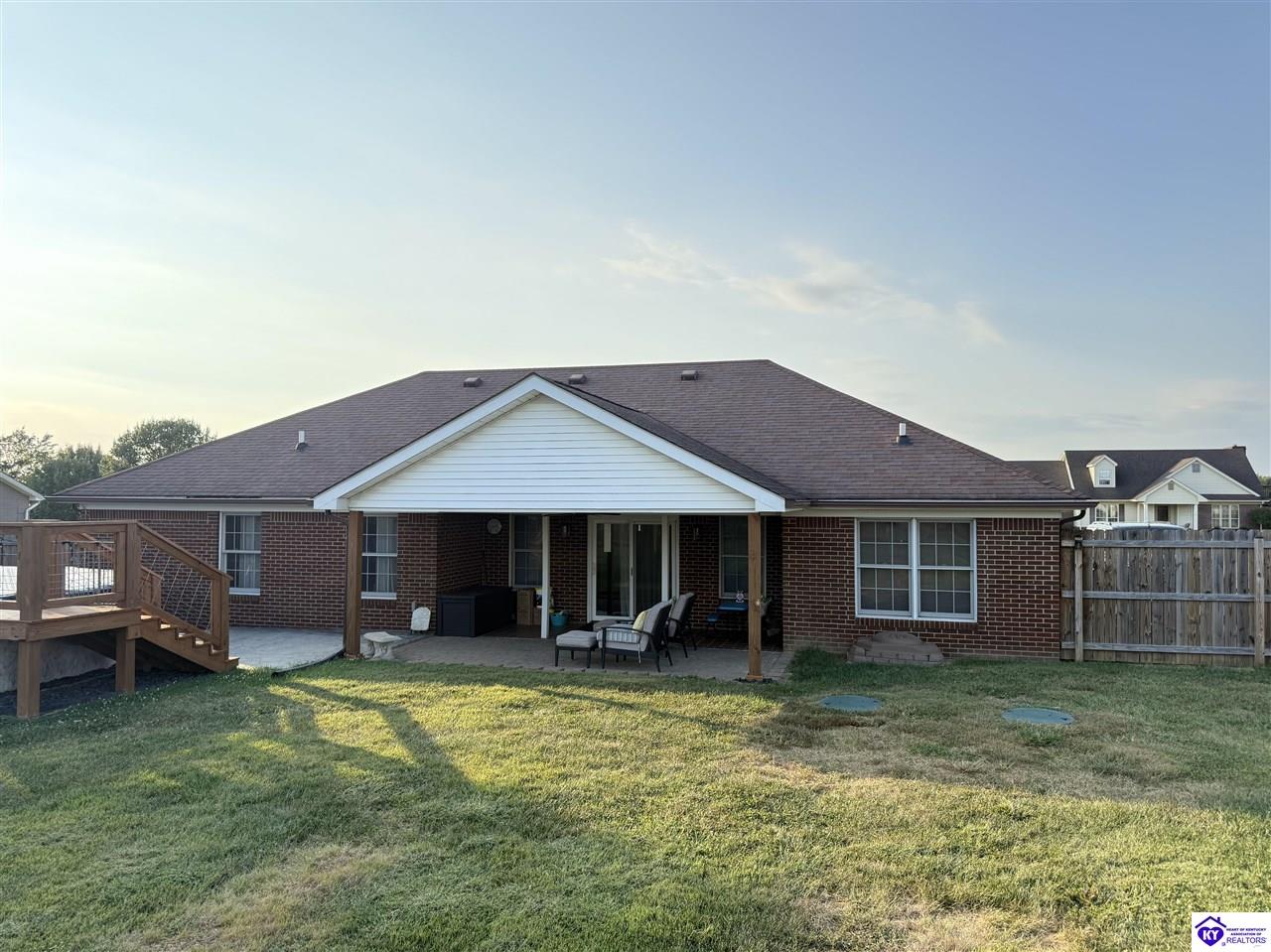 Listing Picture 200 Harman Drive Hodgenville, KY 42748 MLS HK25003949