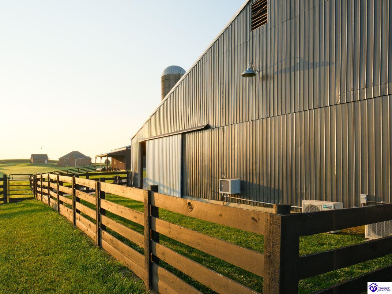 Listing Picture 7750 St John Road Elizabethtown, KY 42701 MLS HK25003987