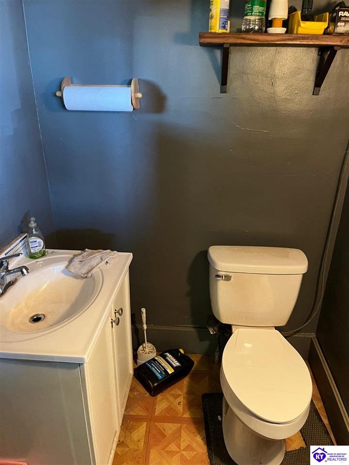 Listing Picture 305 E Main Street Cecilia, KY 42724 MLS HK25004008