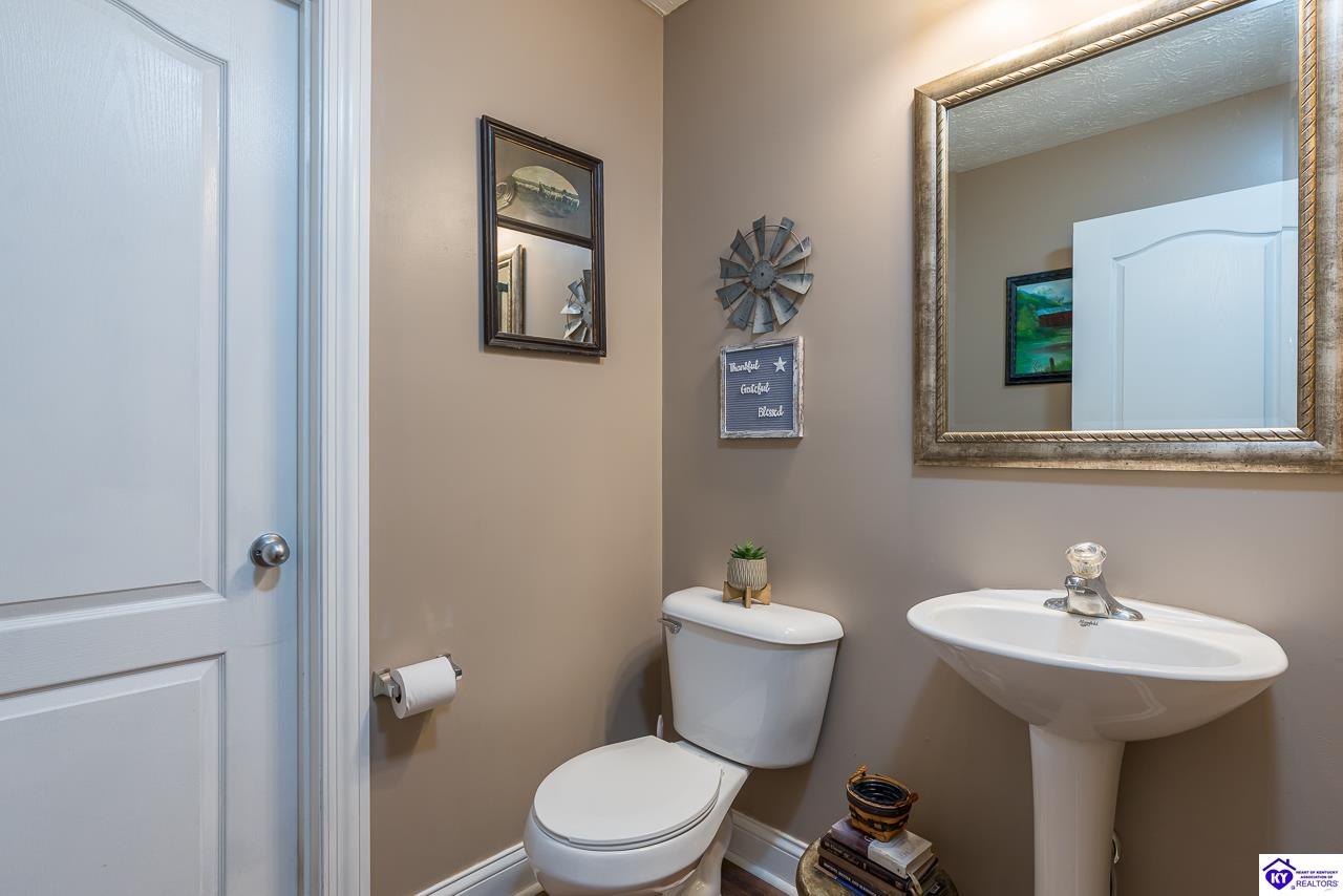 Listing Picture 34 Blackberry Court Brandenburg, KY 40108 MLS HK25004031