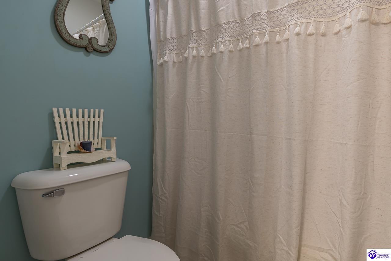 Listing Picture 34 Blackberry Court Brandenburg, KY 40108 MLS HK25004031