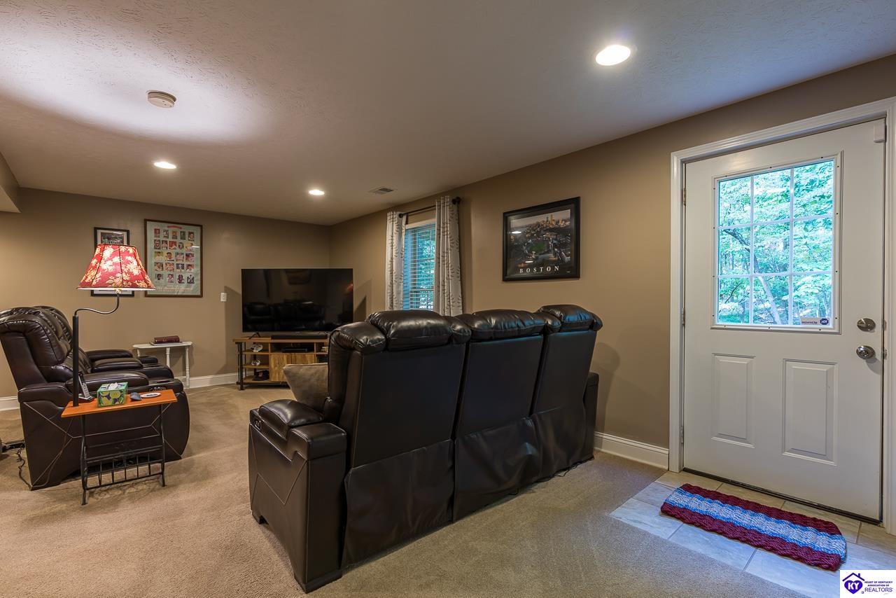 Listing Picture 34 Blackberry Court Brandenburg, KY 40108 MLS HK25004031