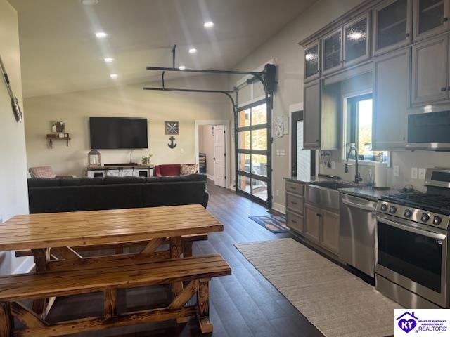 Listing Picture 60 Greenshores Circle Lane McDaniels, KY 40119 MLS HK25004046