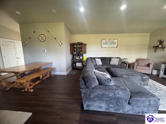 Listing Picture 60 Greenshores Circle Lane McDaniels, KY 40119 MLS HK25004046