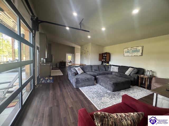 Listing Picture 60 Greenshores Circle Lane McDaniels, KY 40119 MLS HK25004046