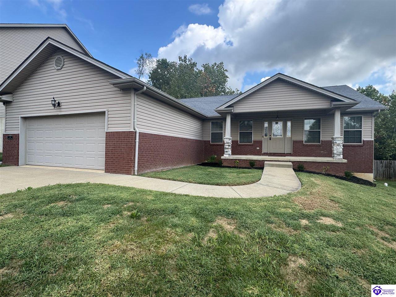 Listing Picture 116 Vineland Parkway Vine Grove, KY 40175 MLS HK25004049